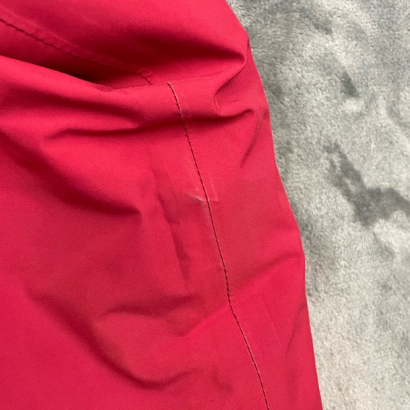 Ll bean red coat with hood size M - Picture 9 of 15